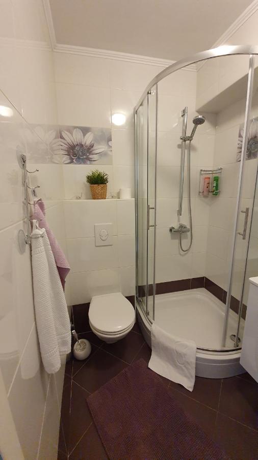 Apartments Jadranka ノヴァリャ エクステリア 写真