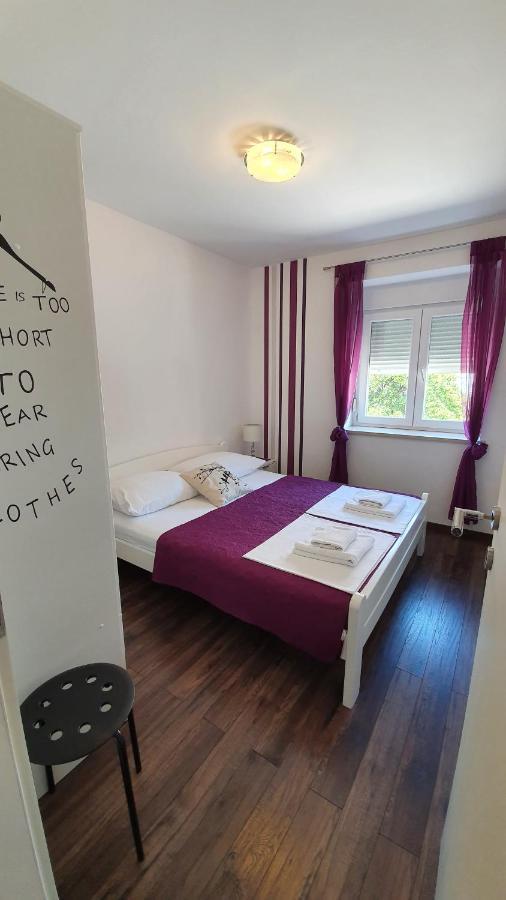 Apartments Jadranka ノヴァリャ エクステリア 写真