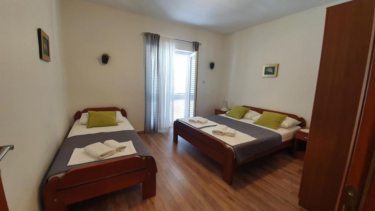 Apartments Jadranka ノヴァリャ エクステリア 写真