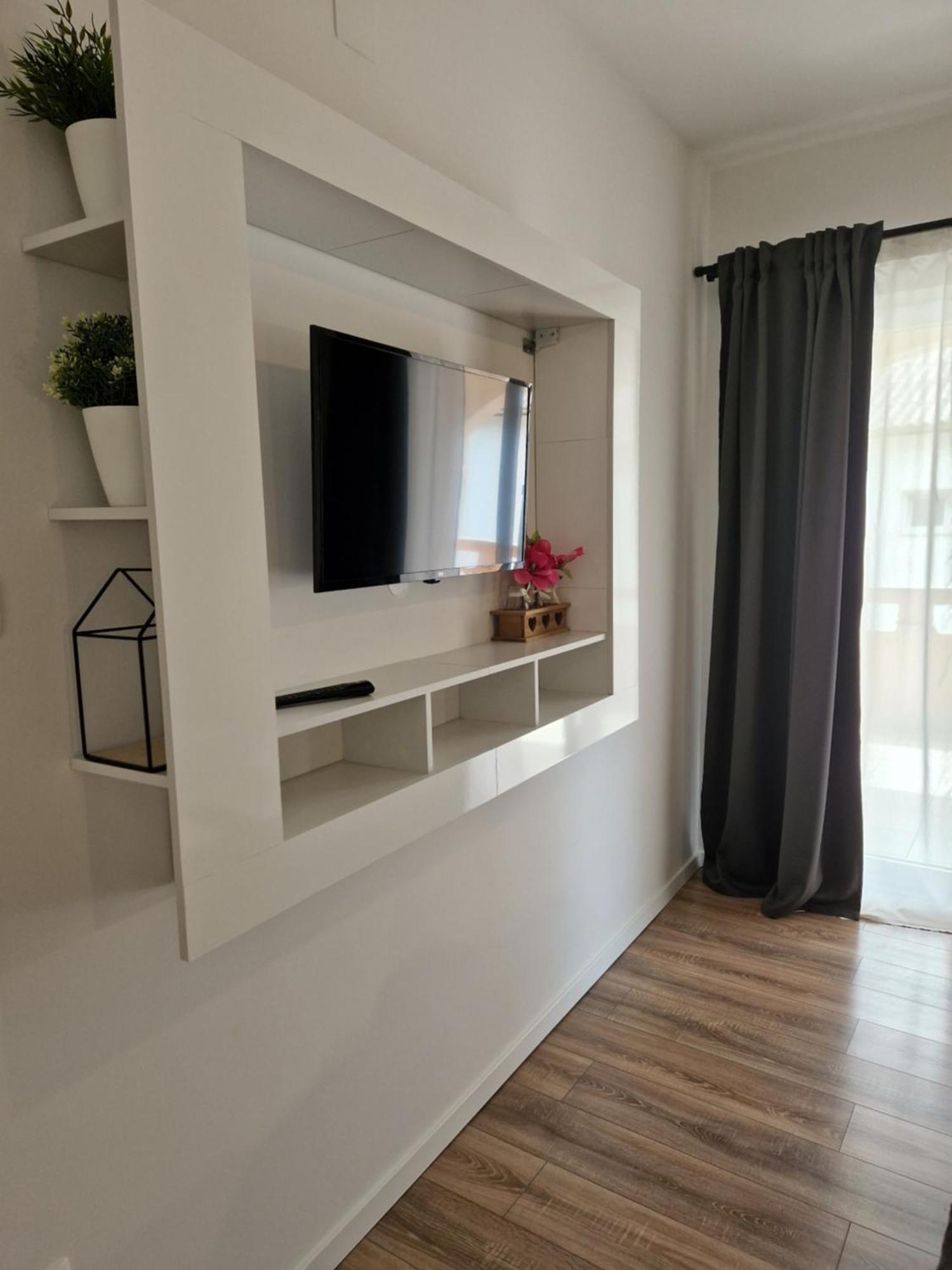 Apartments Jadranka ノヴァリャ エクステリア 写真